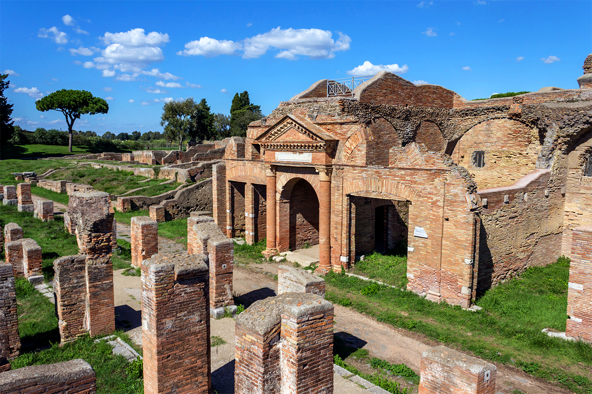 Visiting the ruins of Ostia Antica